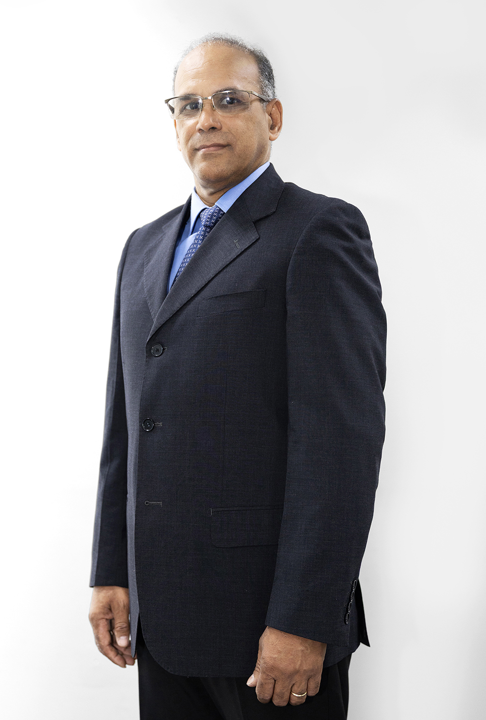 Dr. Heldy Jesús Vásquez Peña