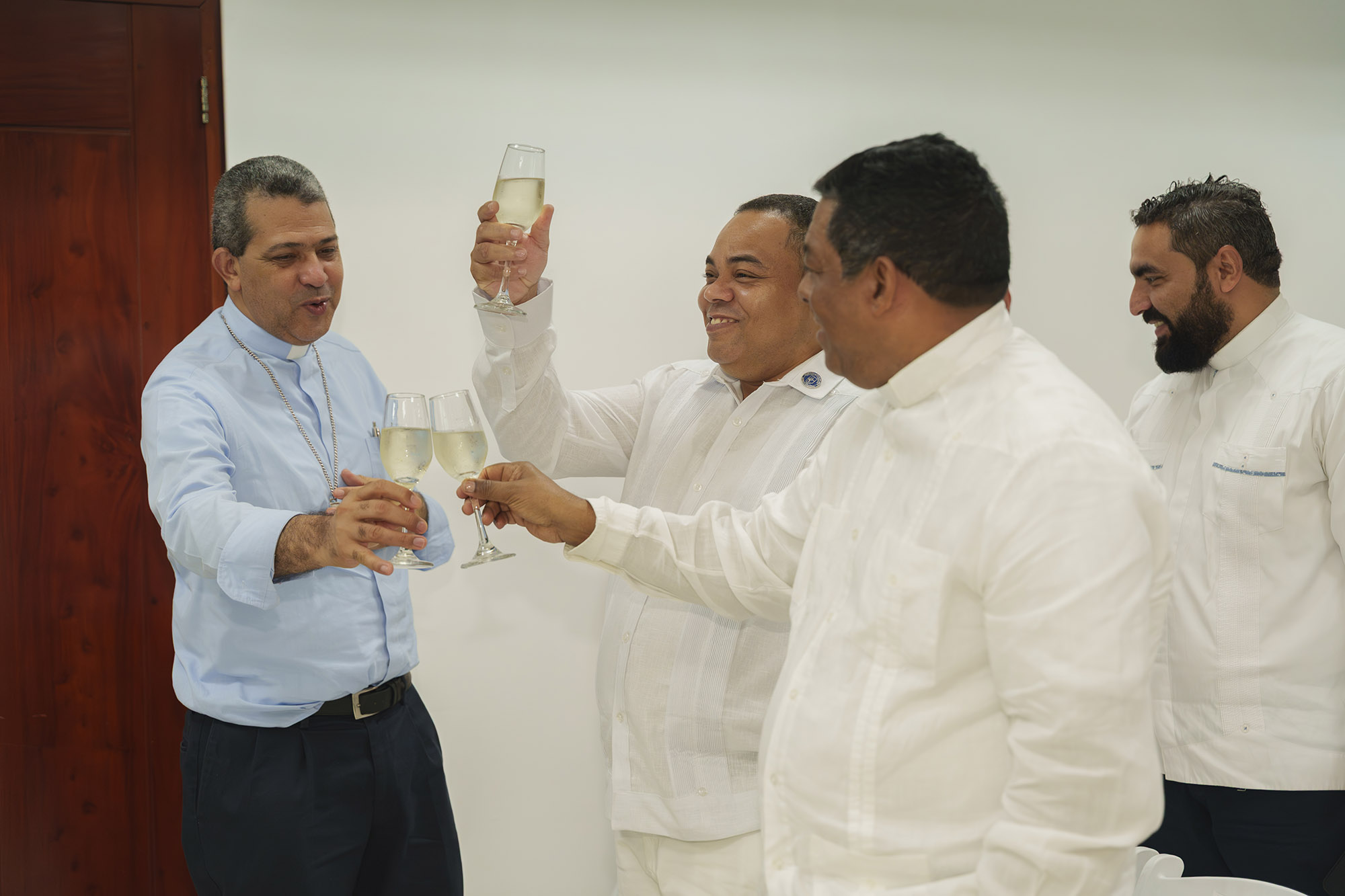 Brindis autoridades universitarias